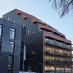 Artisa Riia Str 22 Xxl Luxury Penthouse 아파트 타르투