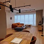 Artisa Riia Str 22 Xxl Luxury Penthouse 아파트 타르투