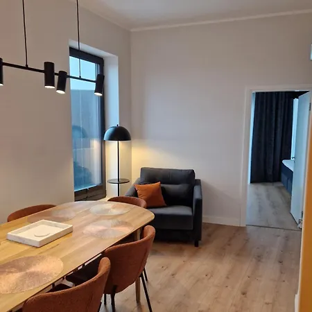 Artisa Riia Str 22 Xxl Luxury Penthouse * Tartu