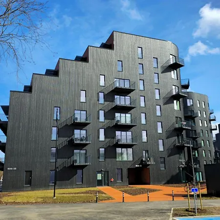 Artisa Riia Str 22 Xxl Luxury Penthouse 타르투